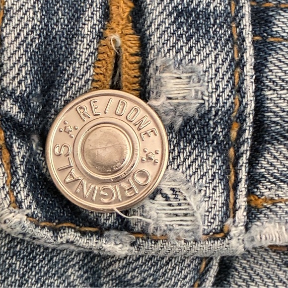 Re/Done Originals Jeans Light Repair Distressed
Size 30 - Picture 6 of 14